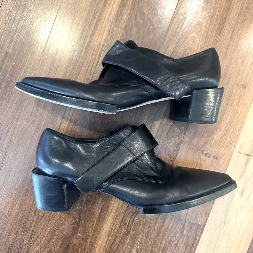 Alexander Wang Ines Oxford Loafer. BLack. Size 39.